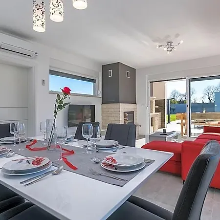 Miramar Comfortable 3*